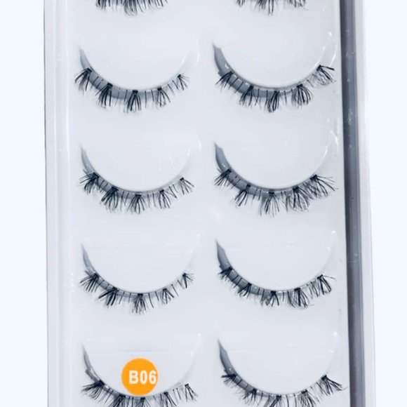 100% BOTTOM LASHES.BOTTOM LASHES EXTENSION ON THE BOTTOM HELP BALANCE OUT AND CO - Picture 8 of 8